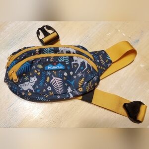 Kavu Whimsical Forest Print Fanny Pack